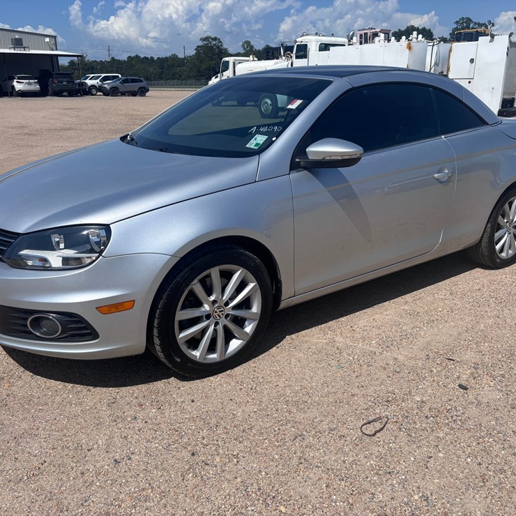 #46090 • 2013 VOLKSWAGON EOS 2.0 TSI