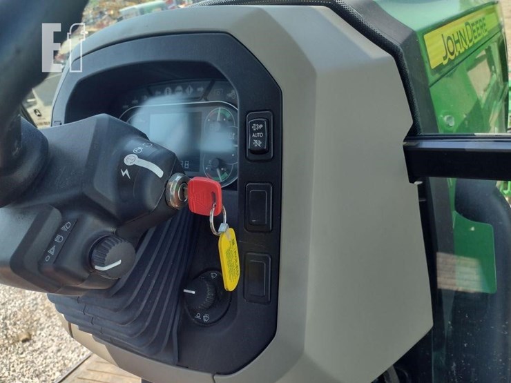 john-deere-5100e-image-10