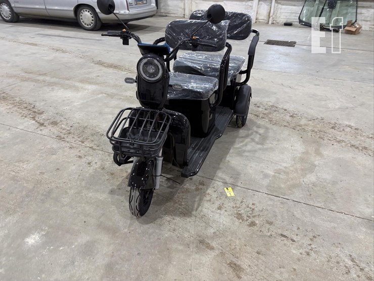 2026-irgc40-mini-golf-cart-#2-(black)-10089-image-2