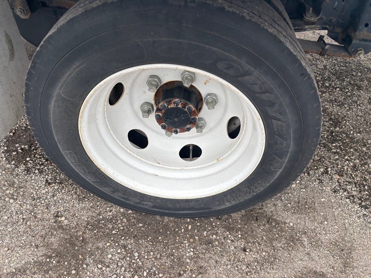 #2332-•-2021-isuzu-16'-box-truck-image-93