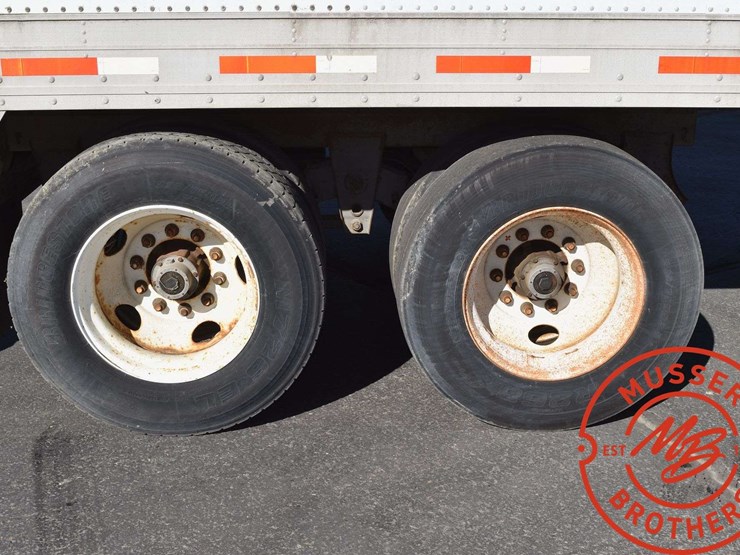 2001-utility-reefer-van-image-17
