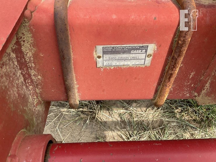 case-ih-5400-image-3