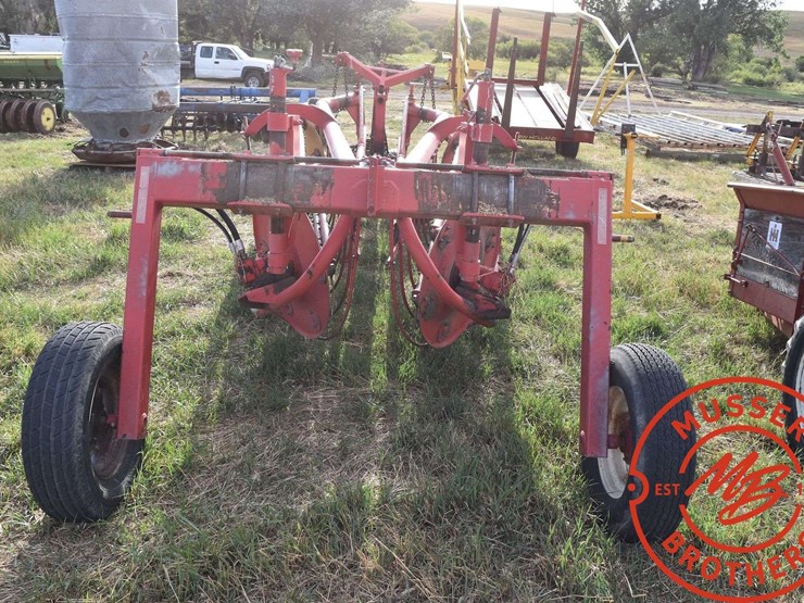 massey-ferguson-20-image-5
