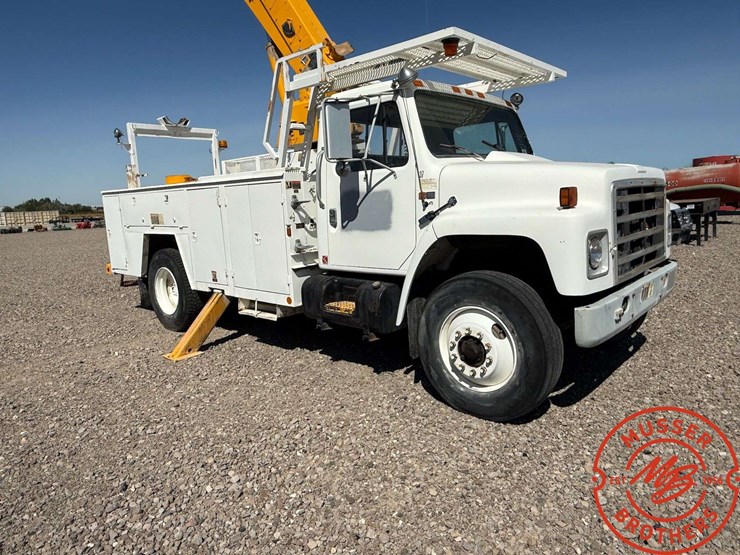 1987-international-s1900-image-1