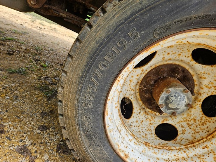 chevrolet-3500-image-37