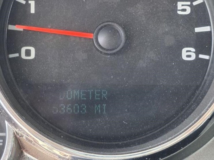 2013-chevrolet-silverado-1gb3c0cg6df113245-image-7
