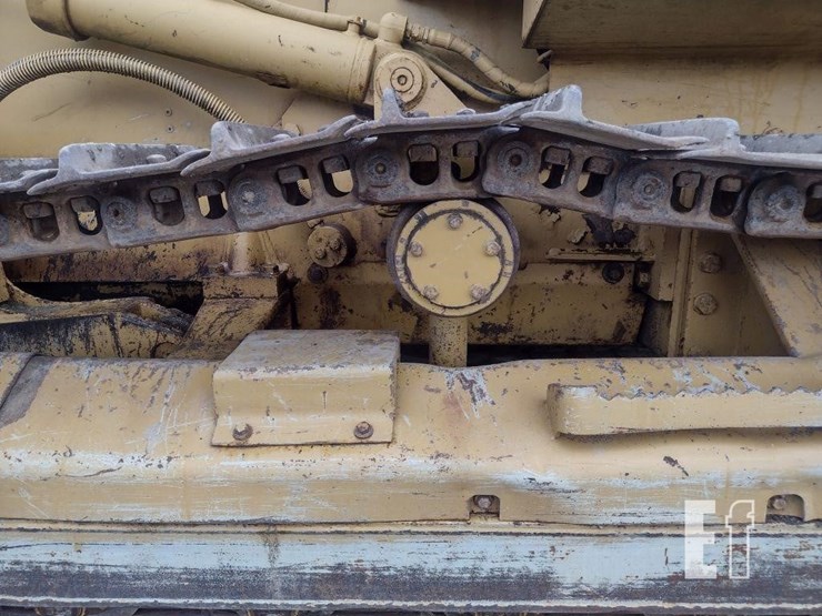 1995-caterpillar-d3c-xl-iii-image-17
