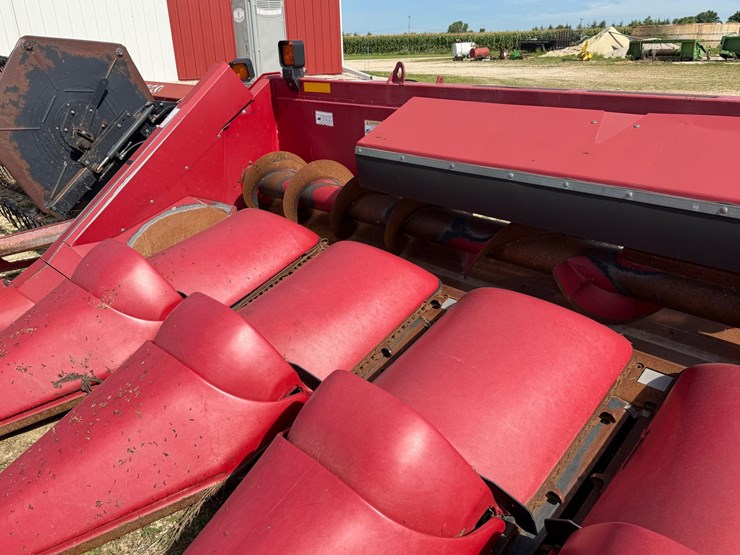 2008-case-ih-2606-image-5