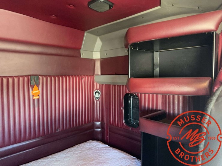 2009-kenworth-t800-image-51