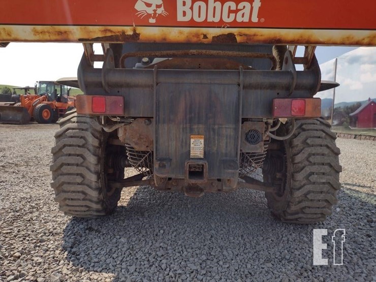 2021-bobcat-toolcat-5600-image-37