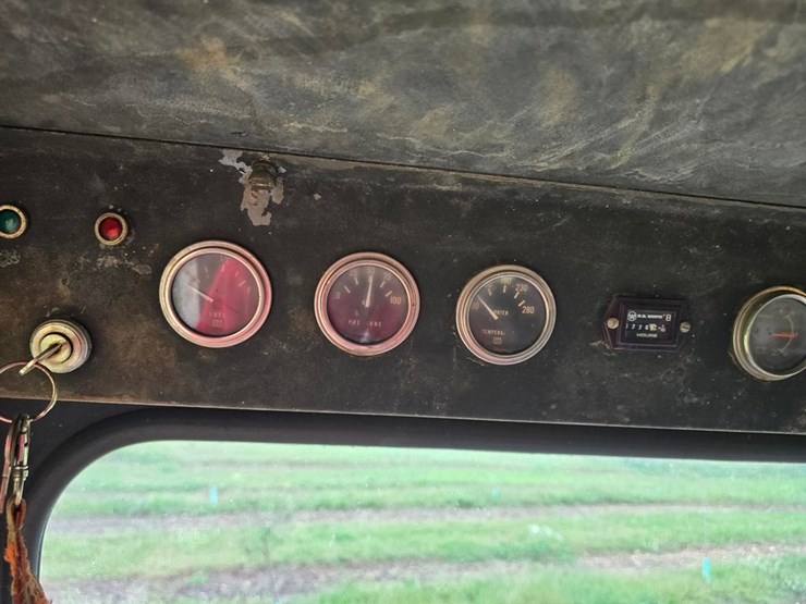 #2032-•-ago-trackt-gt1000h-dump-truck-image-29