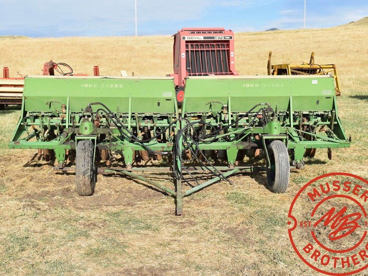john-deere-2-image-2