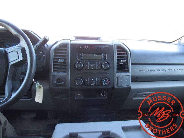 2017-ford-f450-image-23