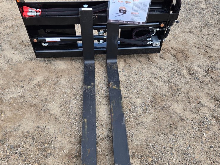 #2186-•-(edmore)wolverine-hydraulic-adjustable-pallet-forks-image-1
