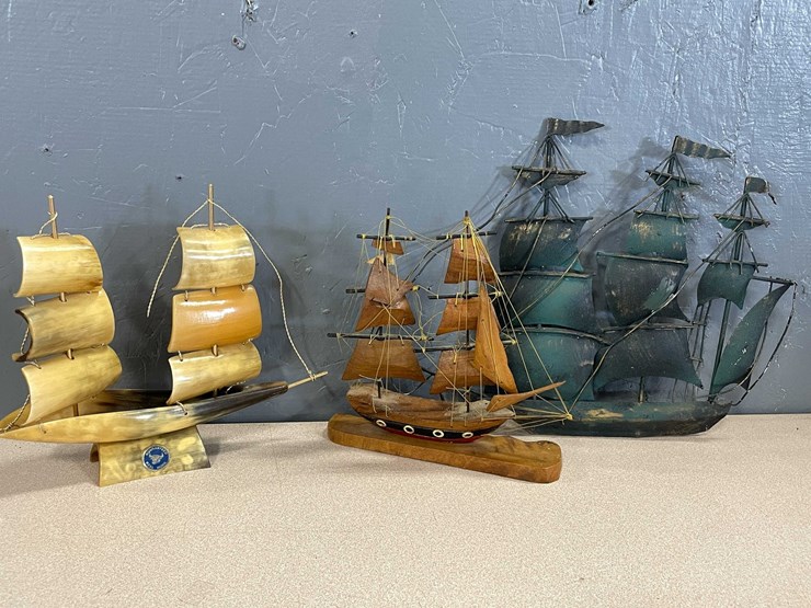#1005-•-vintage-ship-collectors-lot-(t4)-image-4