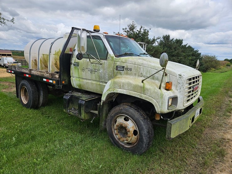 #2087-•-1998-gmc-c5500-water-truck-image-7