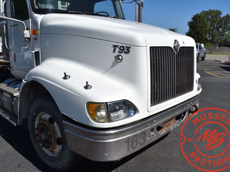 2003-international-9200i-image-12