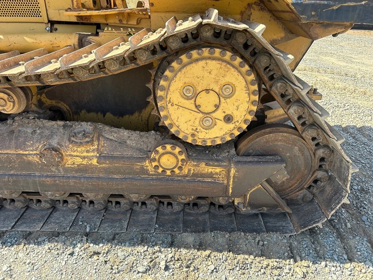 caterpillar-d6m-image-64