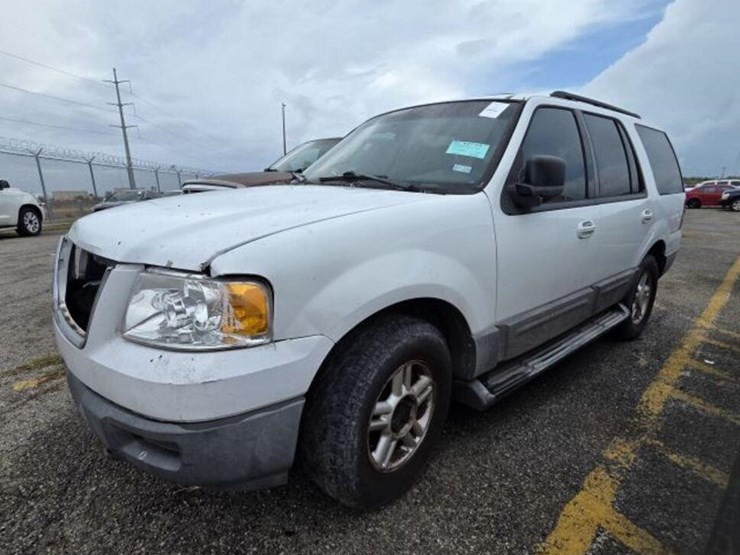 06-ford-ll-1fmpu16556la79308-image-1
