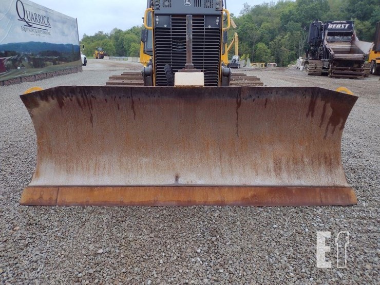 2015-deere-700k-xlt-image-24