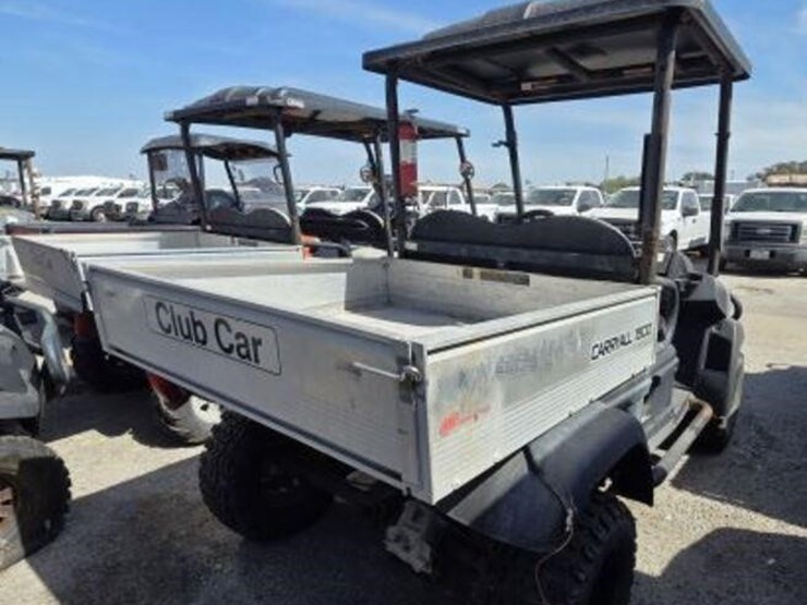 2021-club-car-carryall-295-image-3