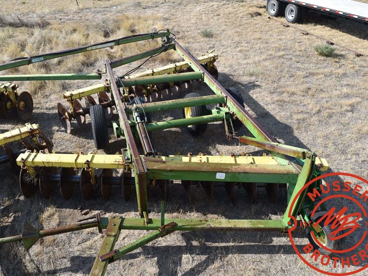 john-deere-360-image-14