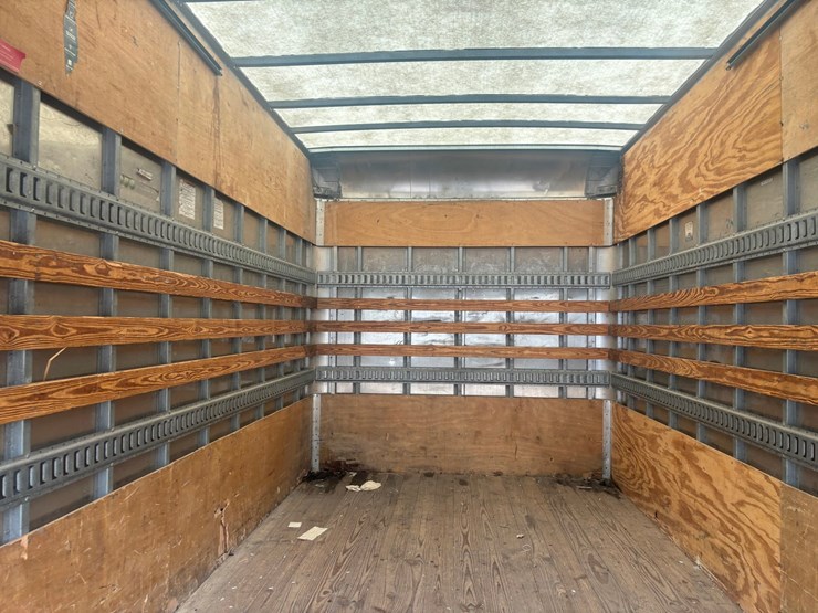 #2330-•-2008-gmc-16'-box-truck-image-68