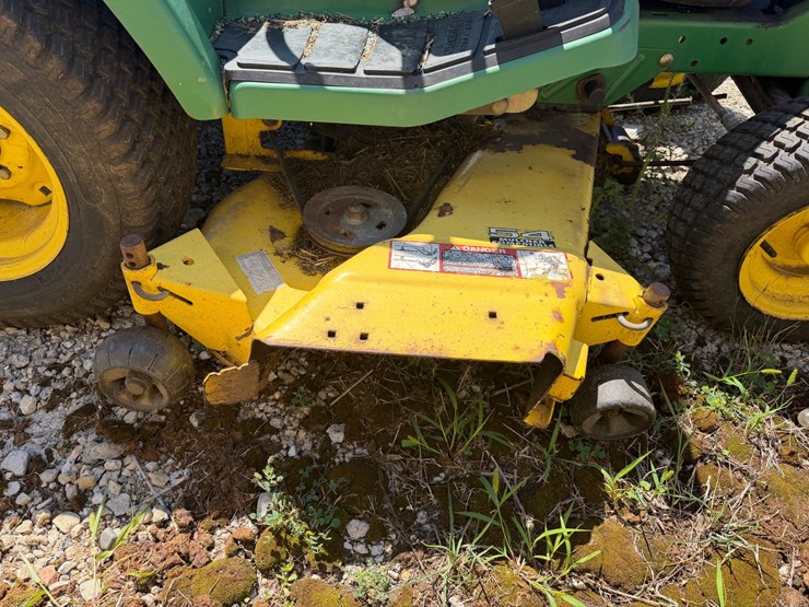 john-deere-345-image-7