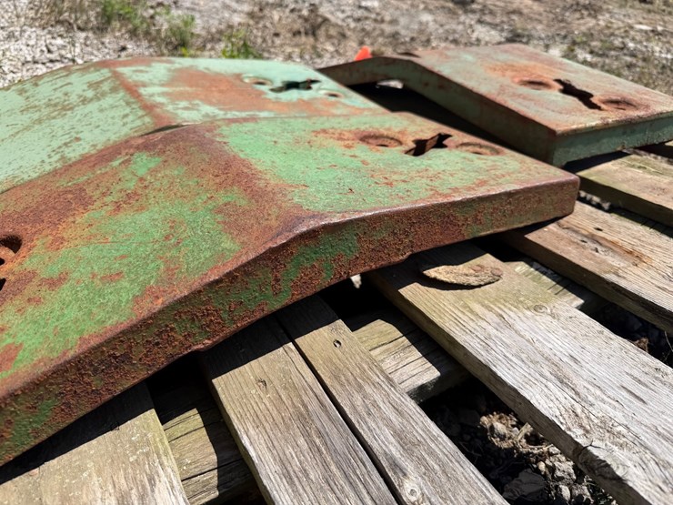 #2511-•-john-deere-tractor-weights-image-5