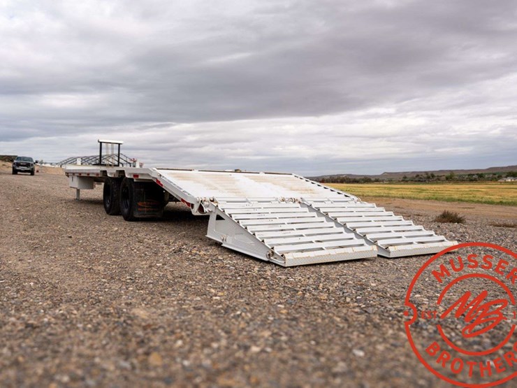 2022-american-pt30-pintle-hitch-beavertail-trailer---25'-image-5