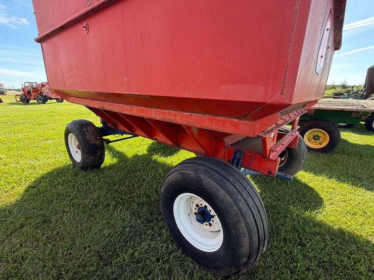 john-deere-1065a-image-6