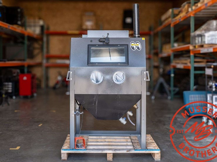 raptor-blaster-slurry-blast-cabinet-model-rb4836s-image-1