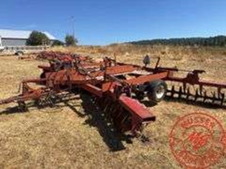 case-ih-485-image-9