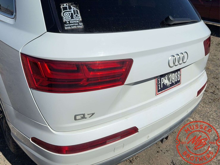 2017-audi-q7-image-12