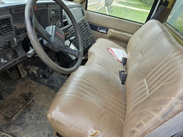 #2087-•-1998-gmc-c5500-water-truck-image-33