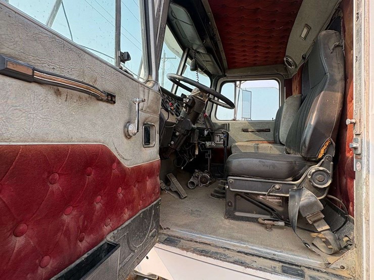 1993-western-star-5900-image-19