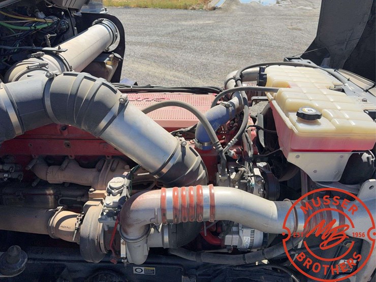 2009-kenworth-t800-image-15