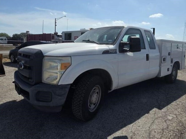 2015-ford-f250-image-1