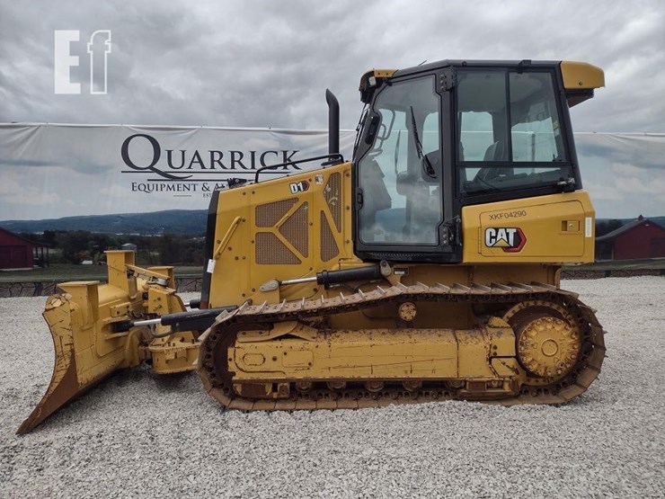 caterpillar-d1-image-1