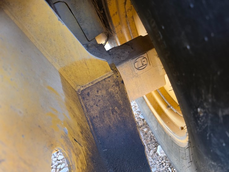 deere-310sg-image-110