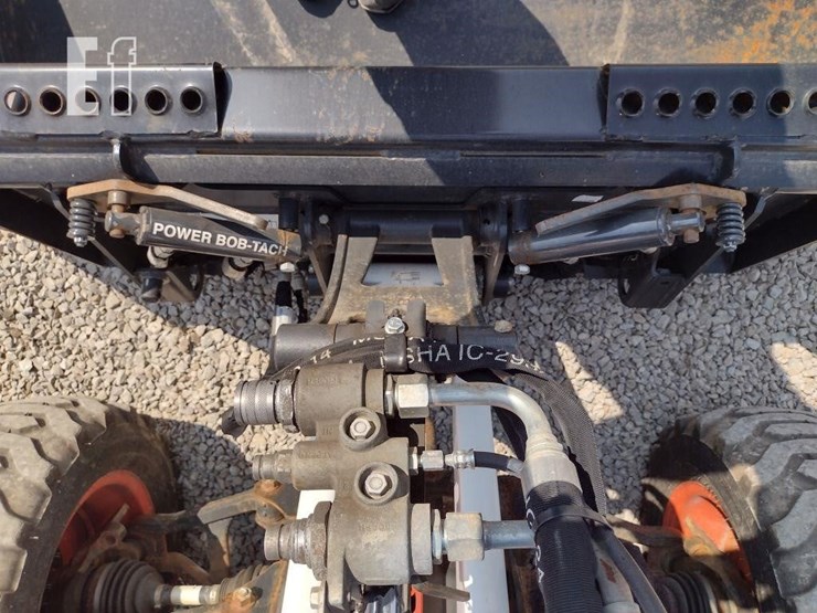 2021-bobcat-toolcat-5600-image-26
