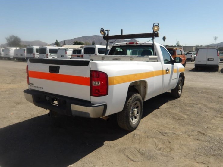 2008-chevrolet-silverado-1500-image-3