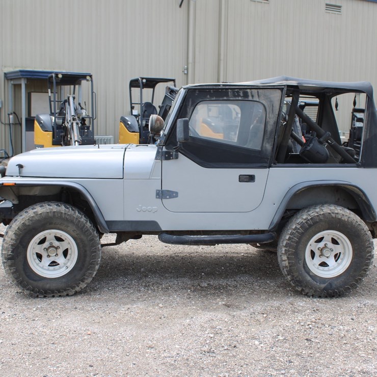1989 JEEP WRANGLER