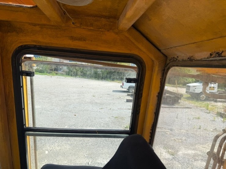 2001-cummins-qsb6.7-image-57