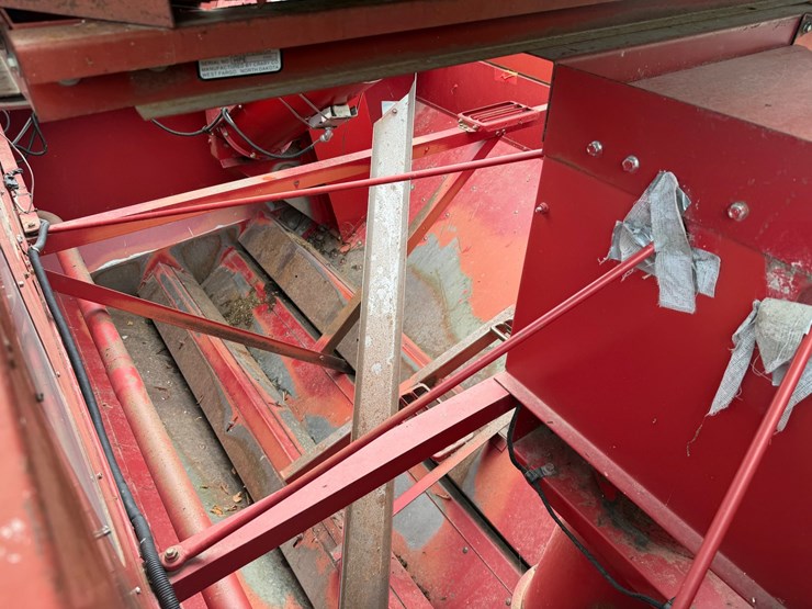 1994-case-ih-2144-image-15