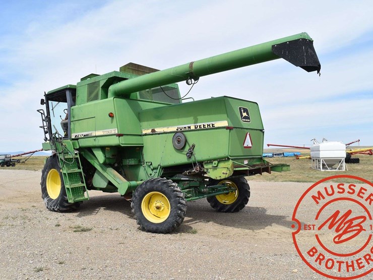 john-deere-7220-image-4