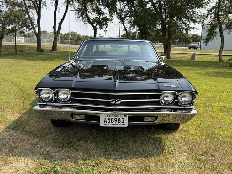 1969-chevrolet-chevelle-ss-image-2