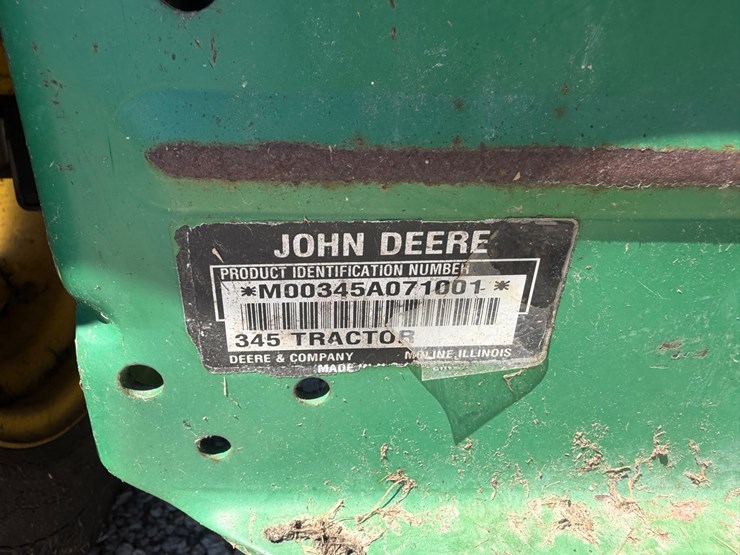 john-deere-345-image-10