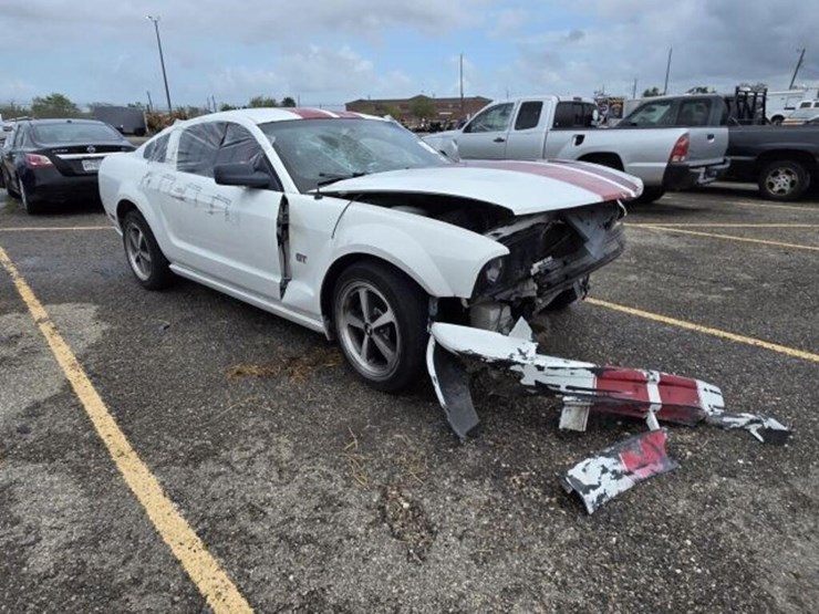 06-ford-cp-1zvft82h965155979-s.t.-image-2