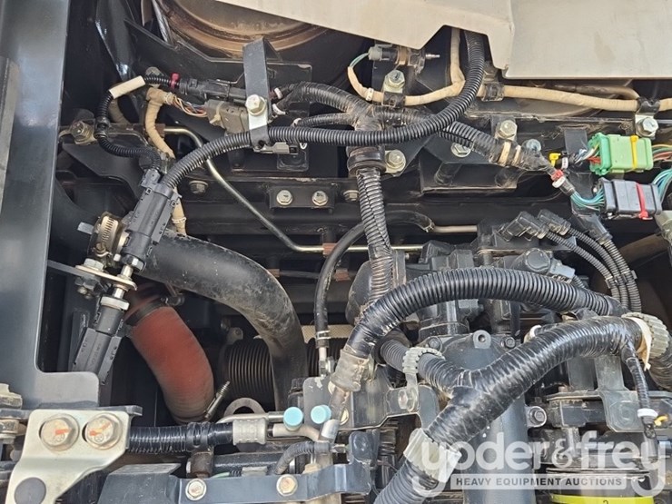 2022-komatsu-wa320-8-image-51